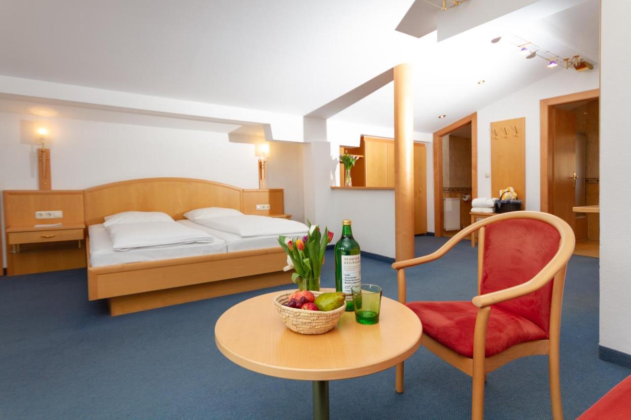 Bruggerhof - Camping, Restaurant, Hotel Kitzbühel Exteriör bild